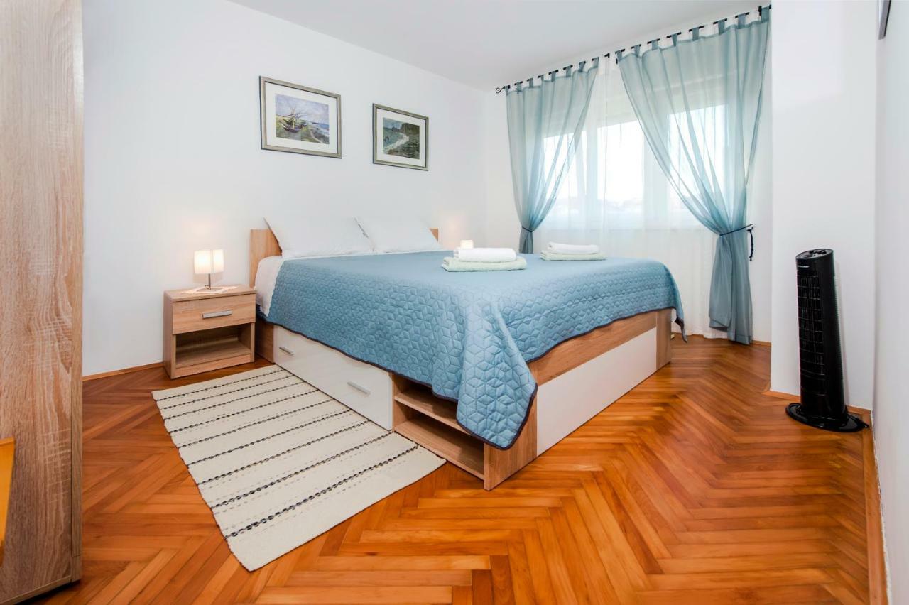 Apartman Oly Rovinj Exterior photo